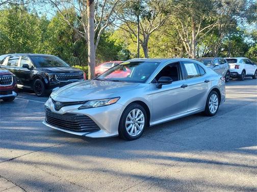 2020 Toyota Camry LE