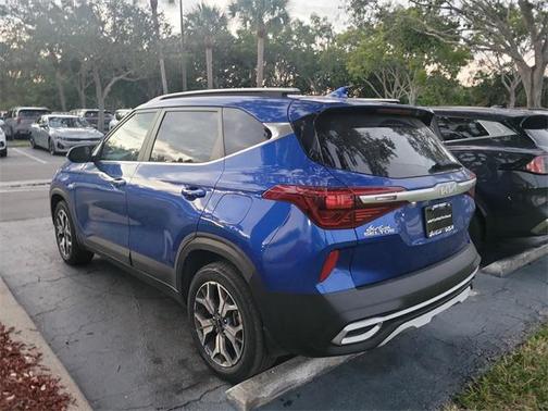 2023 Kia Seltos EX