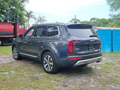 Gravity Gray 2022 Kia Telluride S