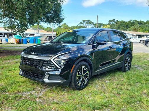 Ebony Black 2025 Kia Sportage EX