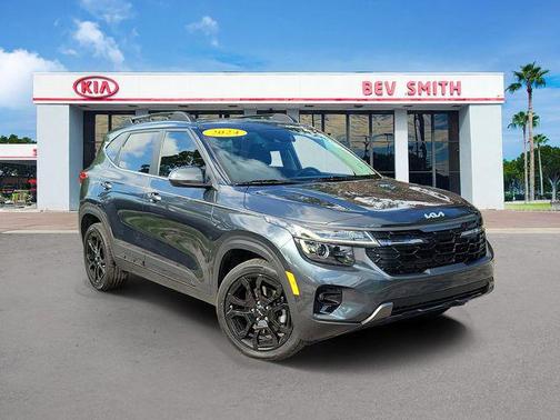Gray 2024 Kia Seltos X-Line
