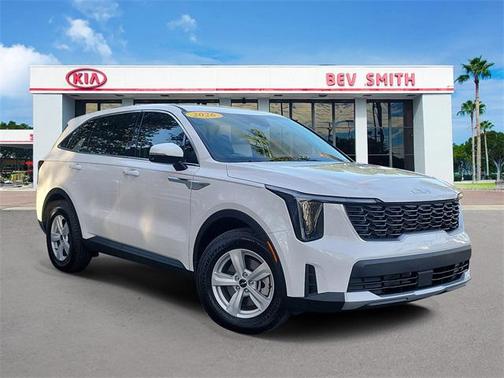 2026 Kia Sorento LX