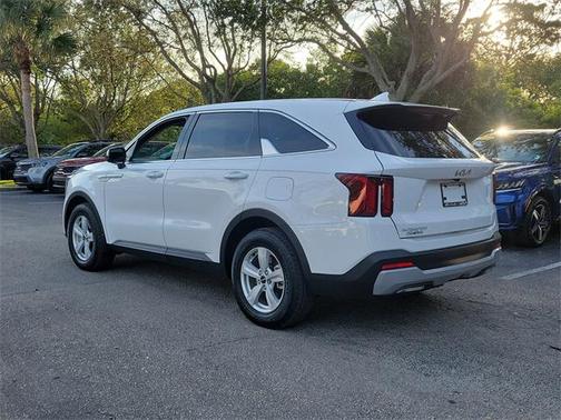 2026 Kia Sorento LX