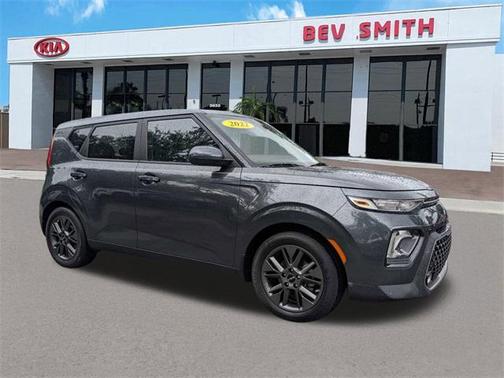 2022 Kia Soul EX