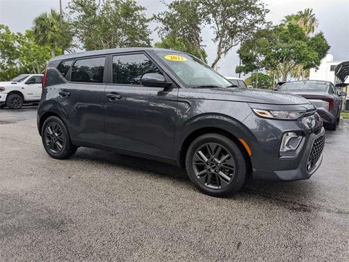 2022 Kia Soul EX