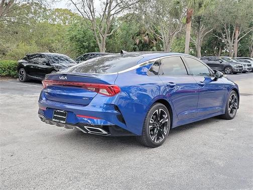 2022 Kia K5 GT-Line