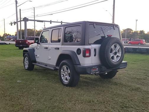 2021 Jeep Wrangler Unlimited Sport