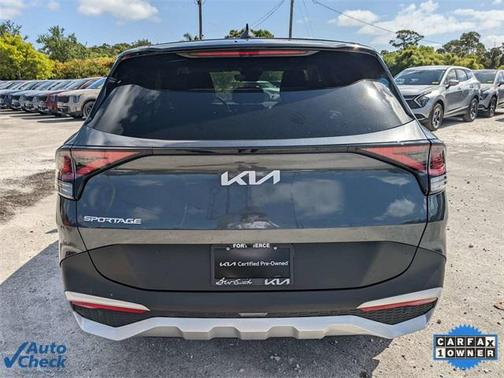 2024 Kia Sportage EX