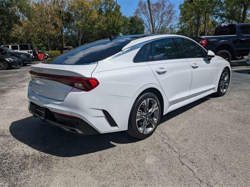 2022 Kia K5 EX