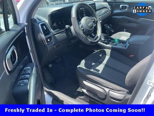 2023 Kia Sorento LX
