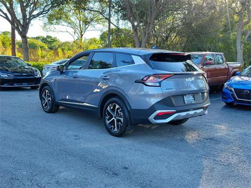 2024 Kia Sportage EX