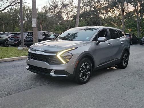 2023 Kia Sportage LX