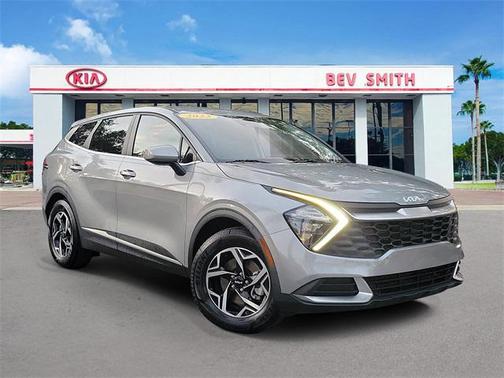 2023 Kia Sportage LX