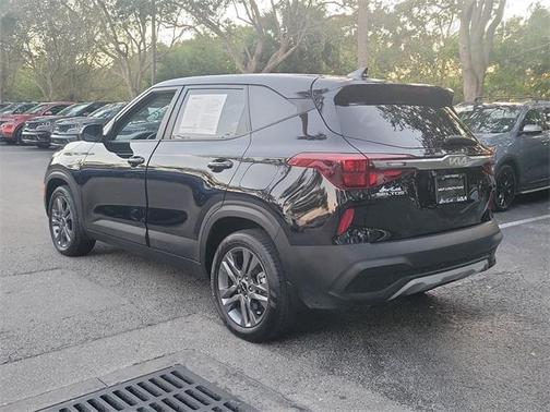 2023 Kia Seltos LX