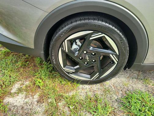 Steel Gray 2025 Kia K4 EX