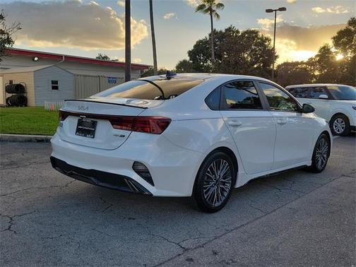 2022 Kia Forte GT-Line