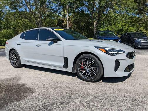 2023 Kia Stinger GT-Line