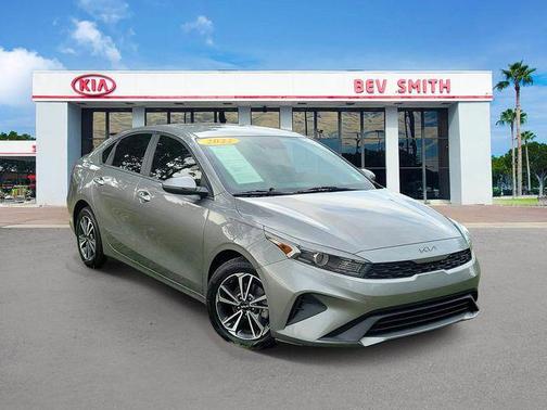 Steel Gray 2022 Kia Forte LXS