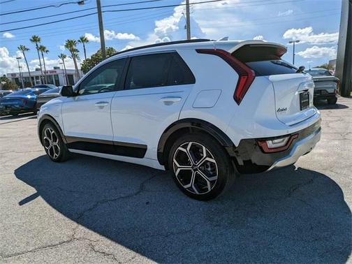 2024 Kia Niro Touring