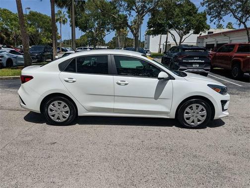 2022 Kia Rio LX