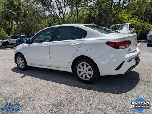 2022 Kia Rio LX