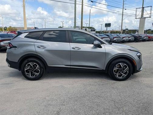 2023 Kia Sportage LX