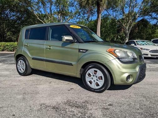 2013 Kia Soul Base