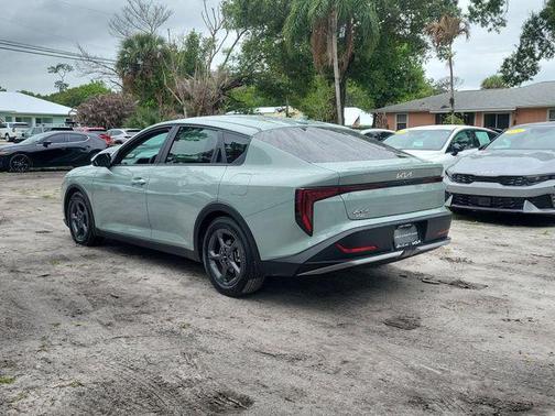 Morning Haze 2025 Kia K4 LXS