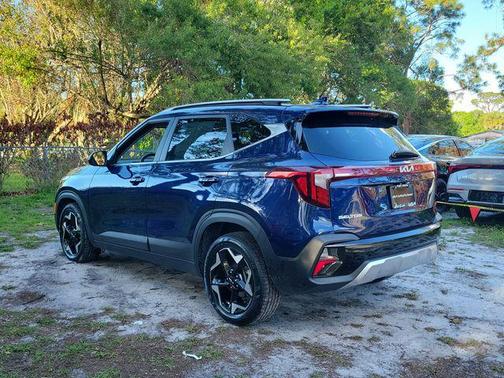 2024 Kia Seltos EX