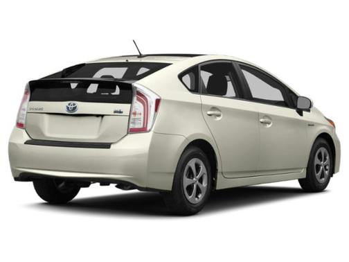 Blizzard Pearl 2015 Toyota Prius Three