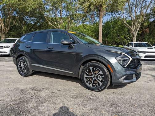 2024 Kia Sportage EX