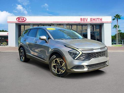 Steel Gray 2024 Kia Sportage LX