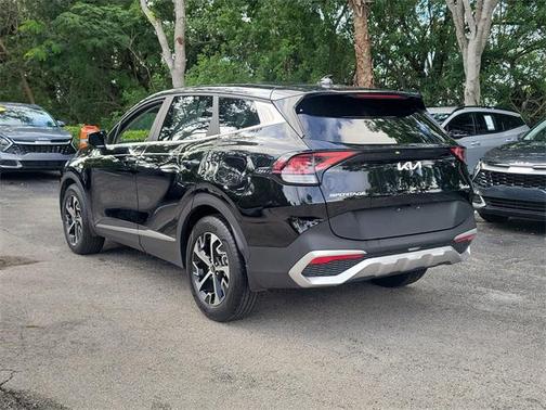 2024 Kia Sportage EX