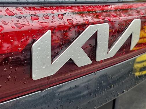 2025 Kia Seltos SX Turbo