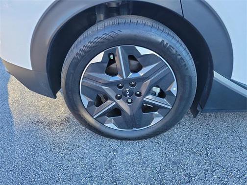 2025 Kia EV6 Light Long Range