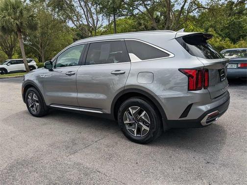 2022 Kia Sorento Hybrid S