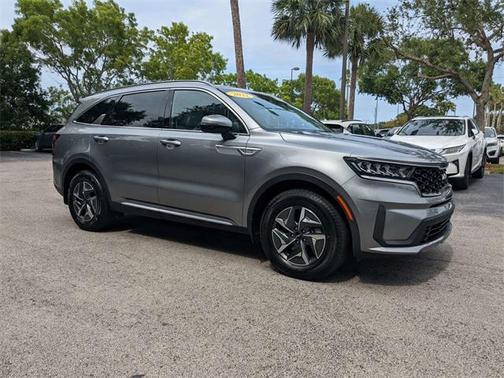 2022 Kia Sorento Hybrid S