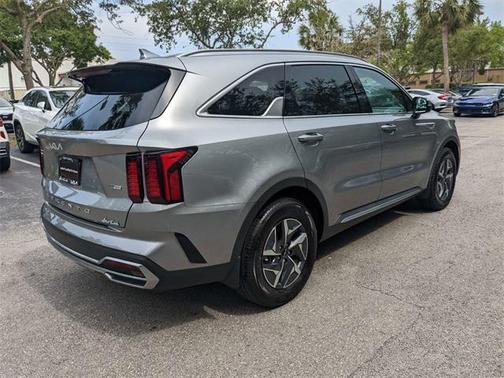 2022 Kia Sorento Hybrid S