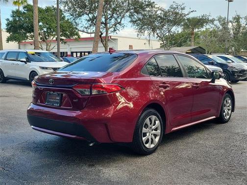 2022 Toyota Corolla LE