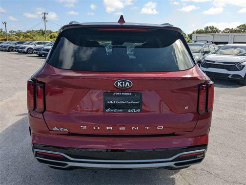 2021 Kia Sorento S