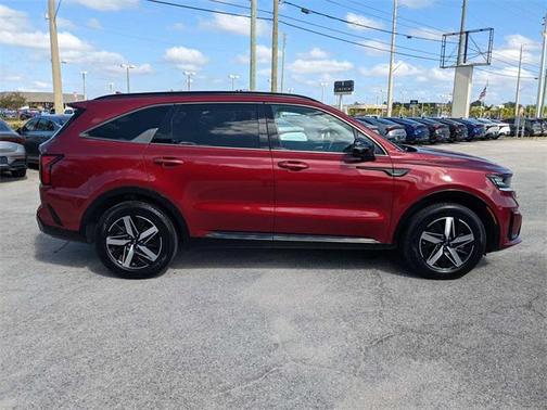 2021 Kia Sorento S
