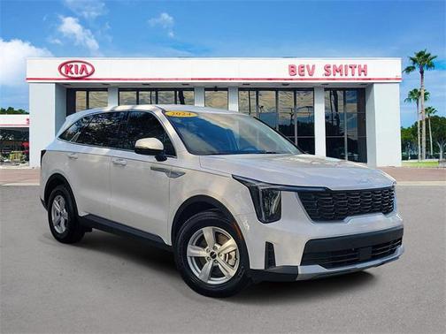 2024 Kia Sorento LX
