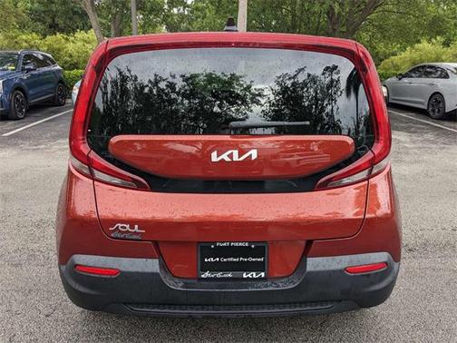 2022 Kia Soul LX