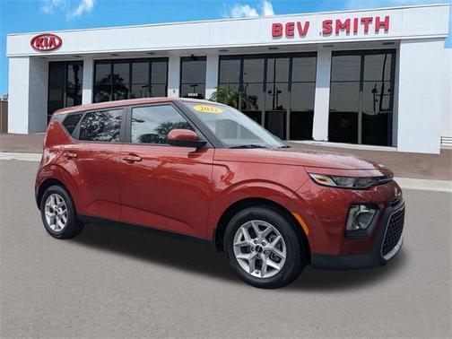 2022 Kia Soul LX
