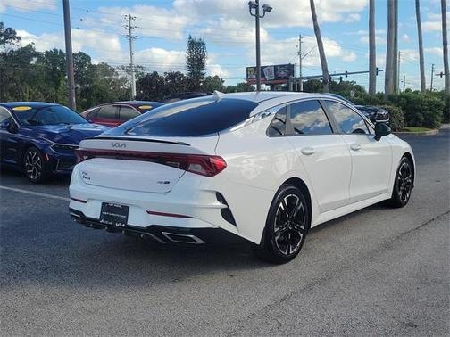 2022 Kia K5 GT-Line