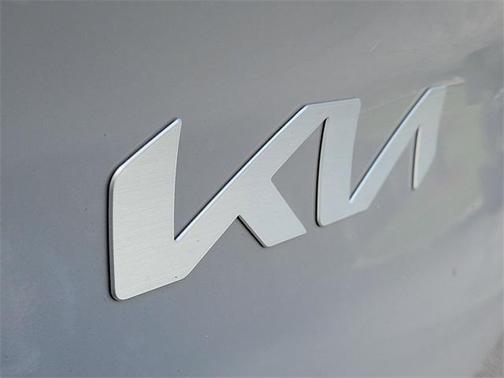 2024 Kia Sportage SX