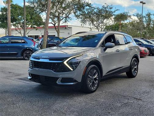 2024 Kia Sportage SX