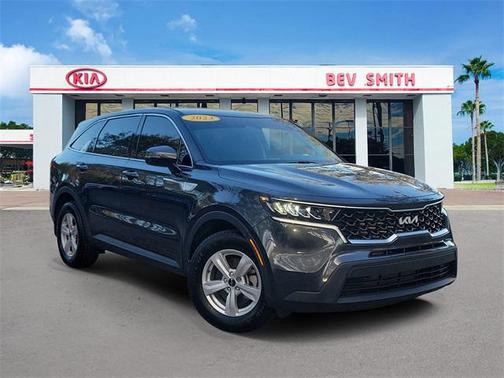 2023 Kia Sorento LX