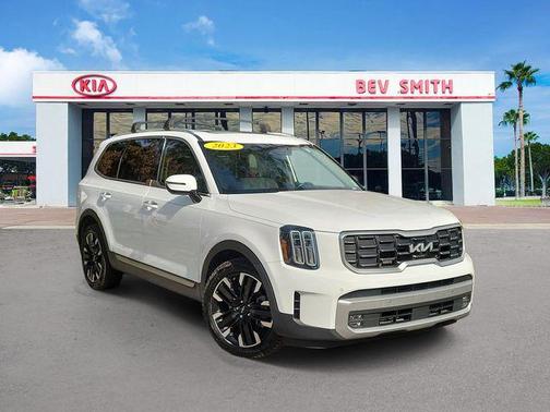 White Pearl 2023 Kia Telluride SX Prestige