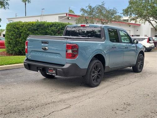2023 Ford Maverick Lariat